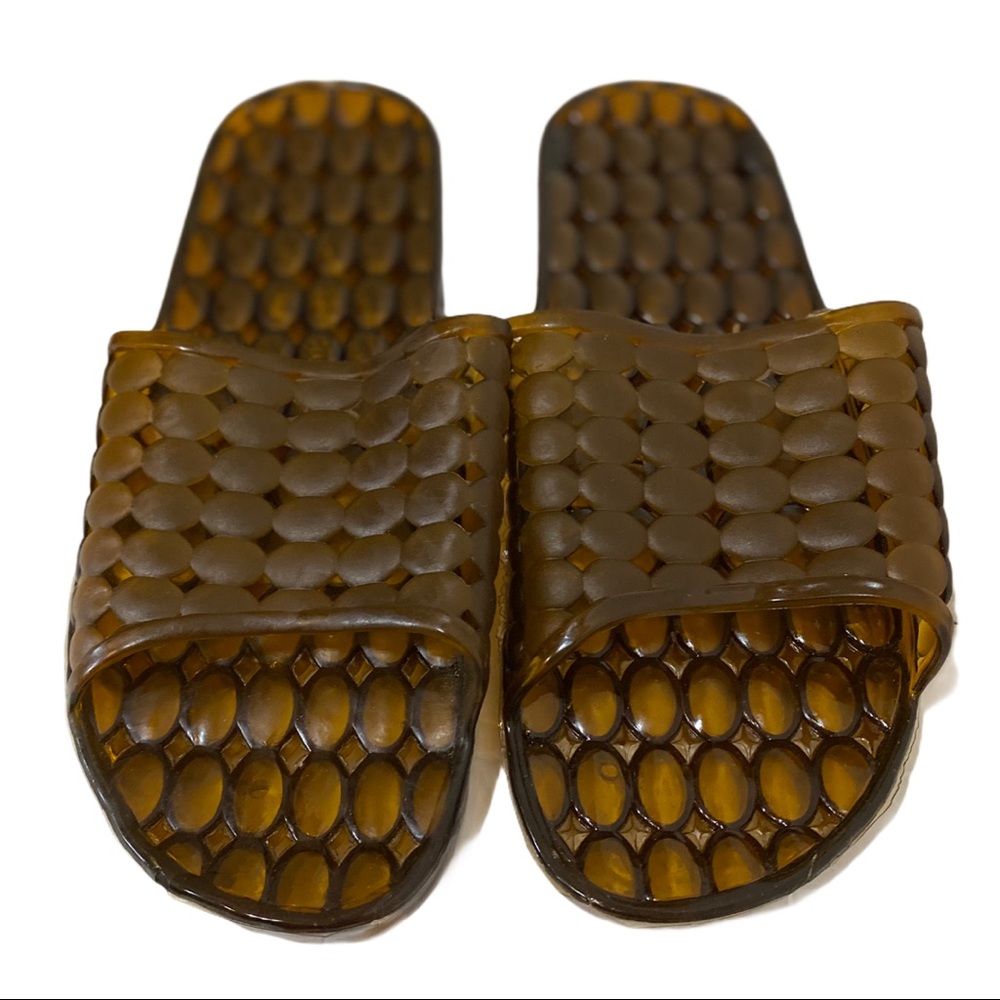 Rubber slip on sandals